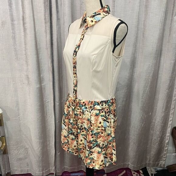 VERO MODA Floral Print & Cream Button Up Romper - Picture 4 of 9